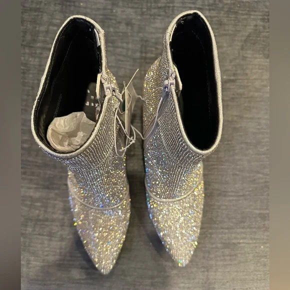 A New Day Womens Cailin Ankle Boots Silver Gray size 8 NEW - Picture 4 of 9